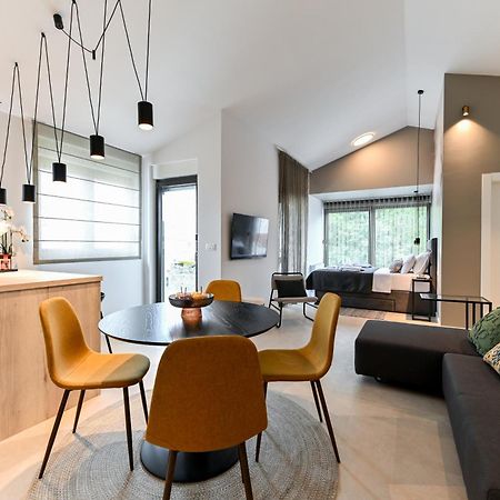Big Sky Apartmani 扎达尔 外观 照片