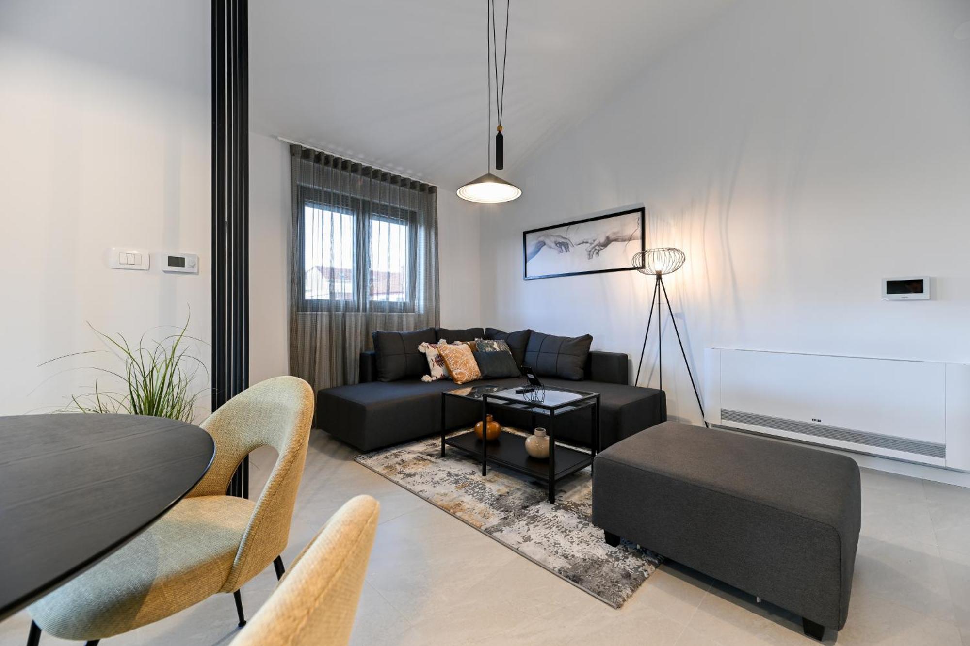 Big Sky Apartmani 扎达尔 外观 照片